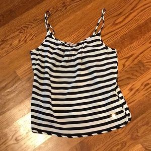 Juicy Couture black and white top
